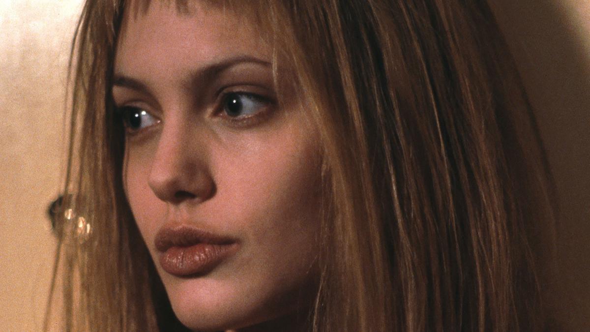 Sony Pictures Museum Girl, Interrupted