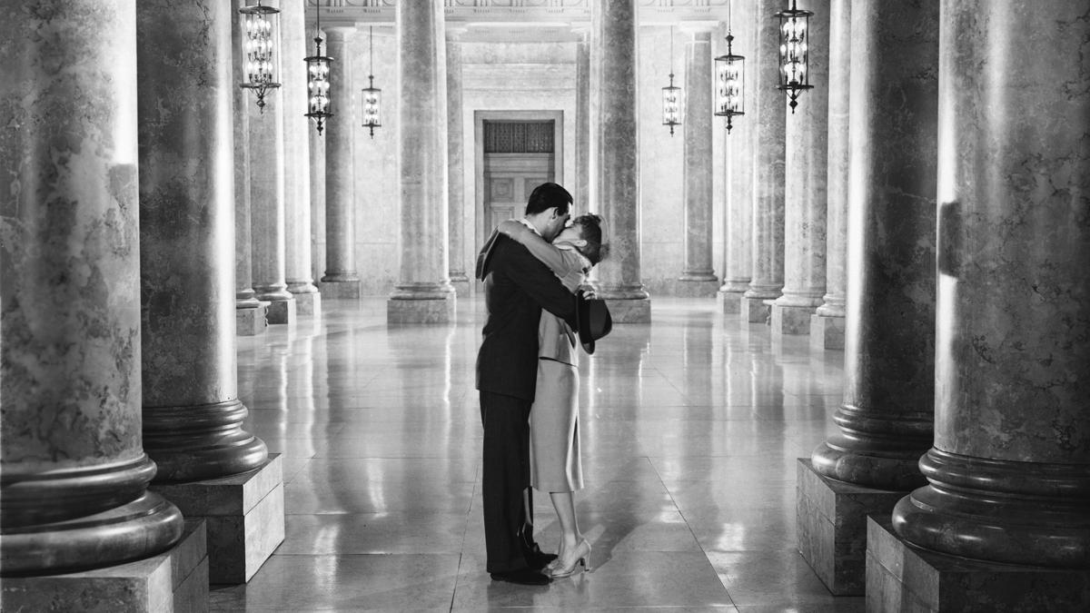 Sony Pictures Museum Talk Of The Town, The